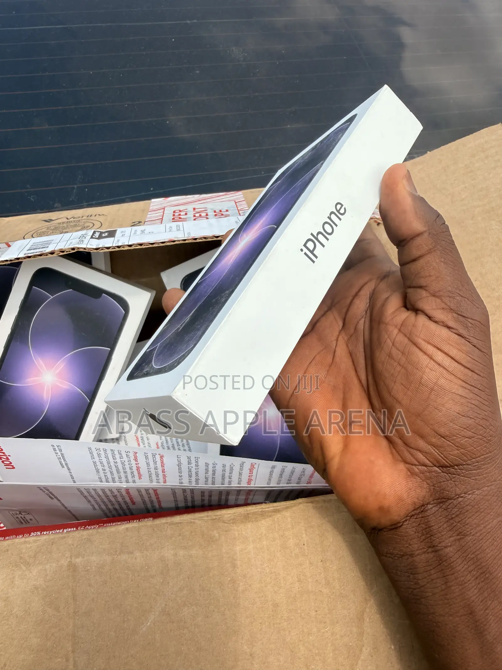 New Apple iPhone 17e 256 GB Black