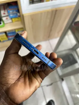 Apple iPhone 12 64 GB Blue