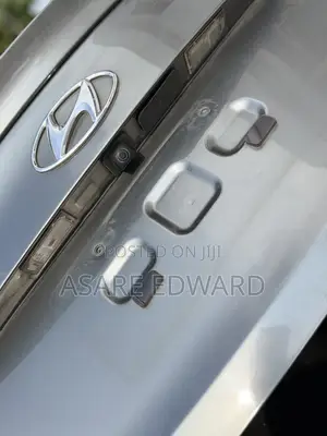 Hyundai Elantra SE 4dr Sedan (1.8L 4cyl 6M) 2015 Gray