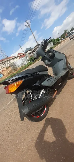 Yamaha Majesty 2022 Black