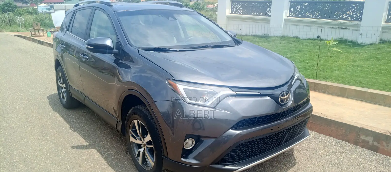 Toyota RAV4 2018 Gray