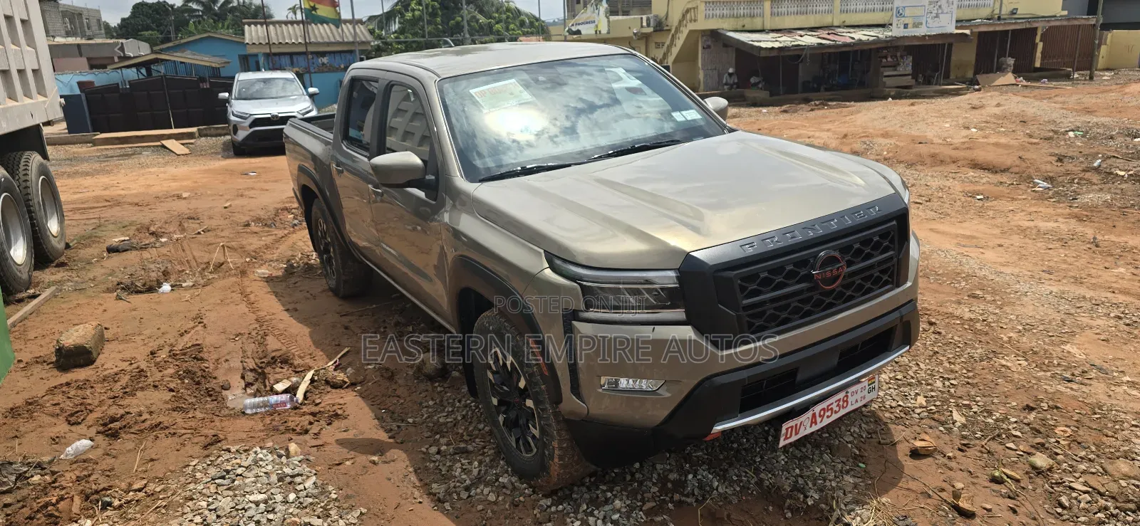 Nissan Frontier PRO-X 2024 Brown