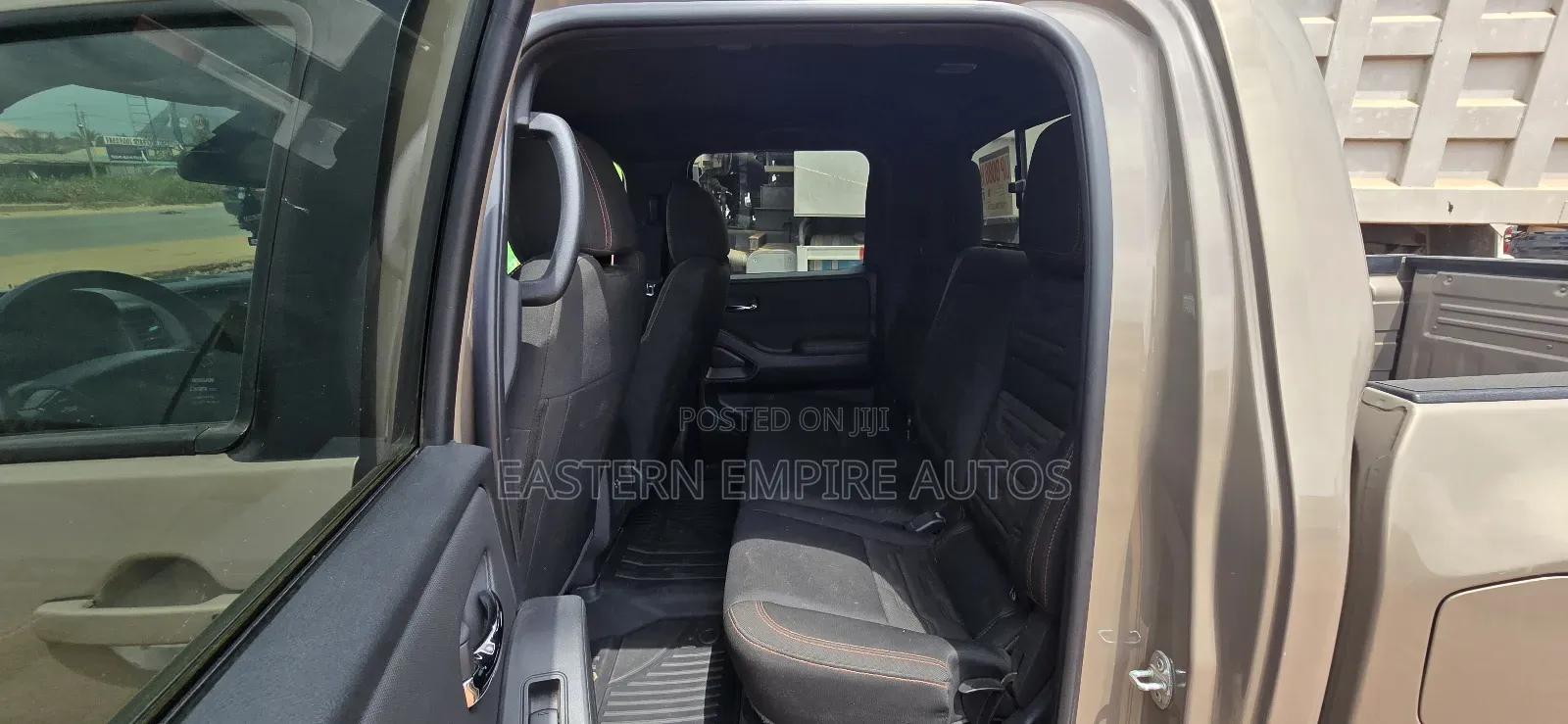 Nissan Frontier PRO-X 2024 Brown
