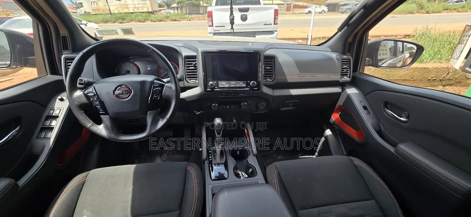 Nissan Frontier PRO-X 2024 Brown