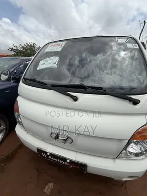 Hyundai Porter II 2012 White
