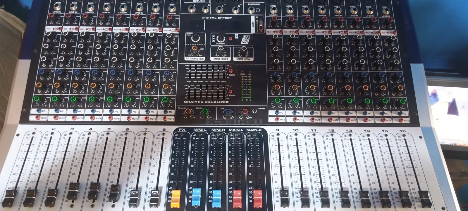 16 Channel Power Mixer Amplifier