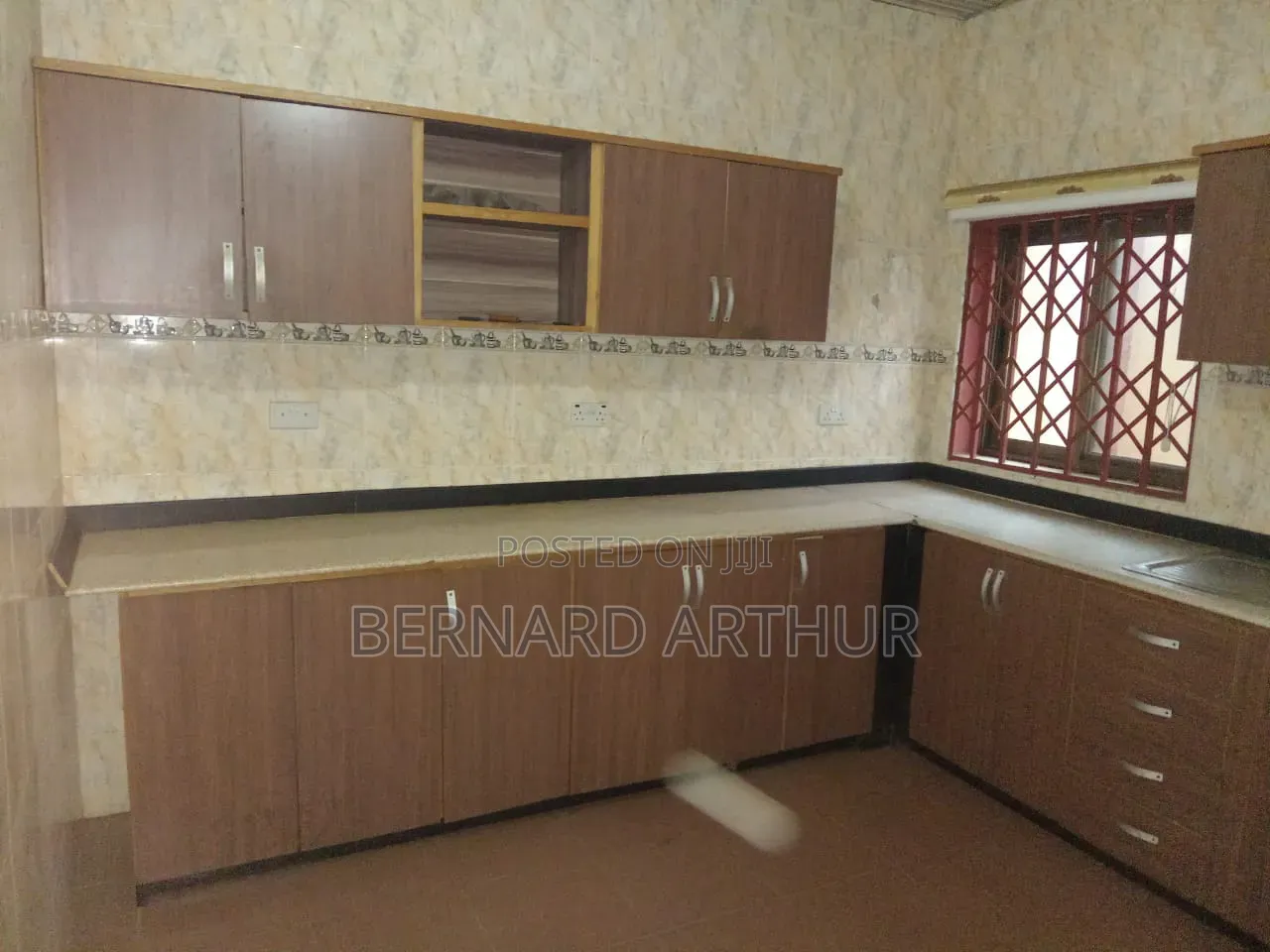 5bdrm Duplex in Bernard Agency, Amasaman for rent