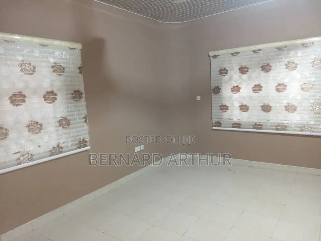 5bdrm Duplex in Bernard Agency, Amasaman for rent