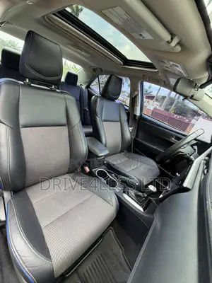 Toyota Corolla 2017 Gray
