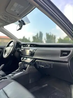 Toyota Corolla S Plus 4dr Sedan (1.8L 4cyl CVT) 2016 Black