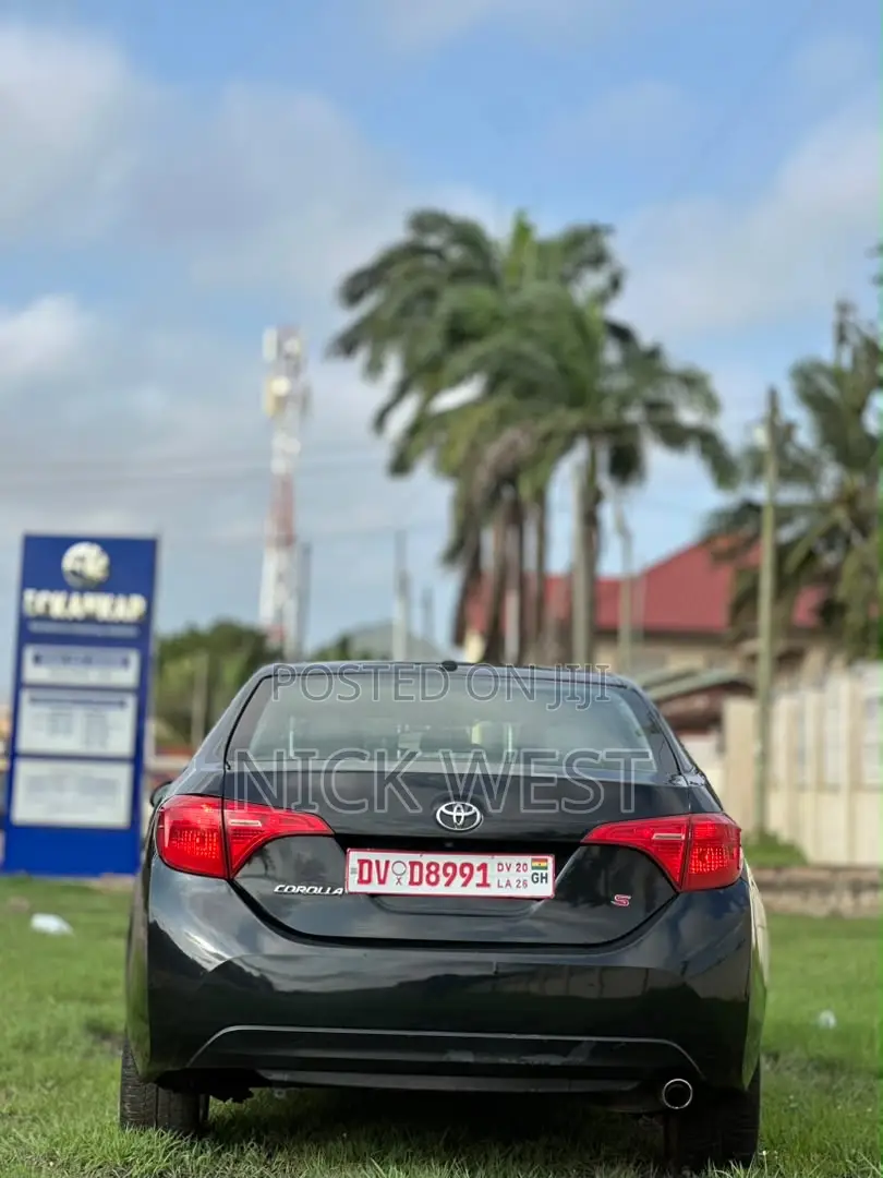 Toyota Corolla S Plus 4dr Sedan (1.8L 4cyl CVT) 2016 Black