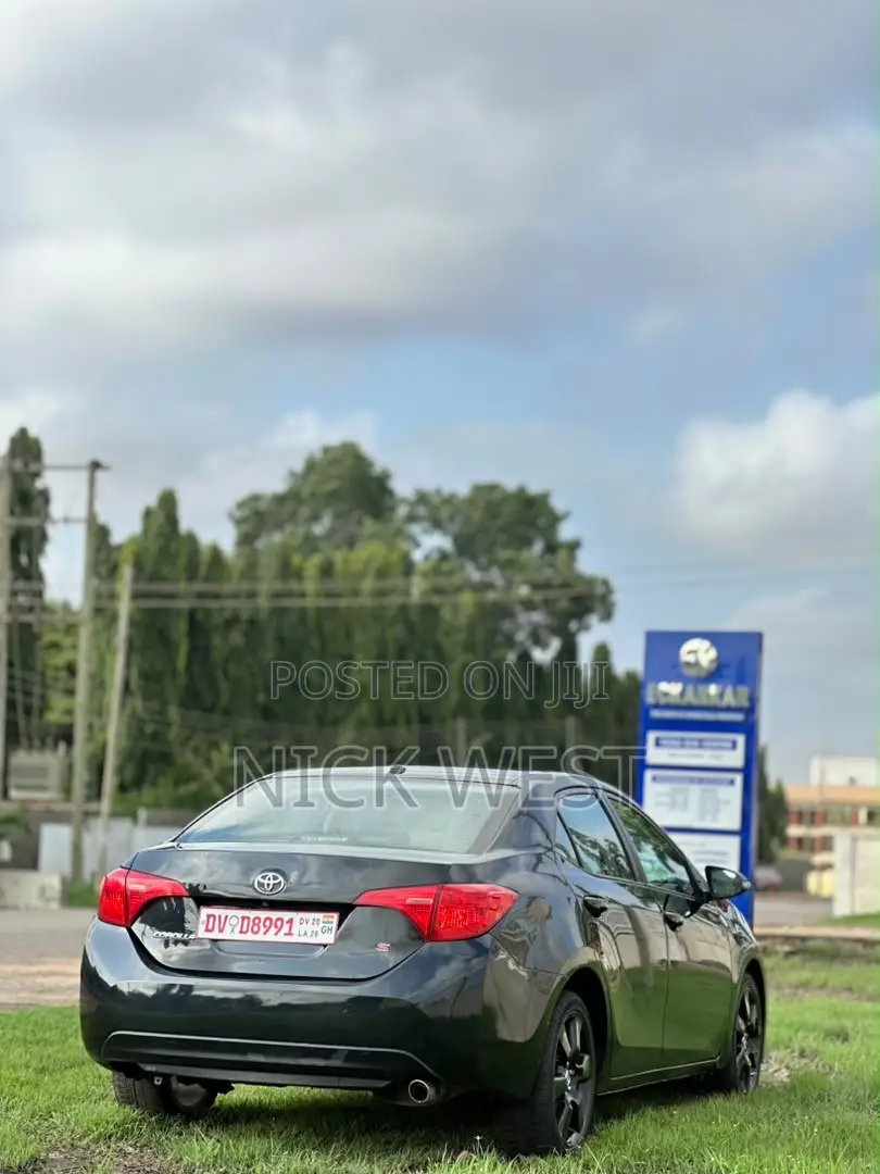 Toyota Corolla S Plus 4dr Sedan (1.8L 4cyl CVT) 2016 Black