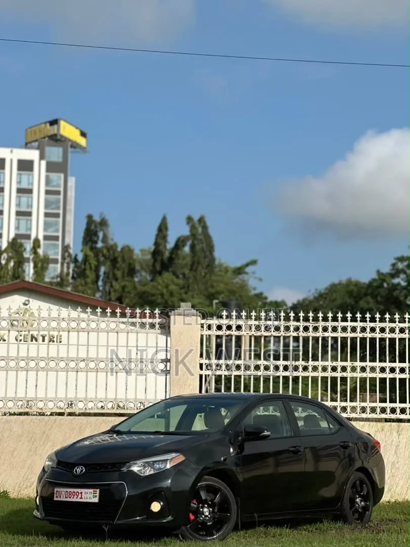 Toyota Corolla S Plus 4dr Sedan (1.8L 4cyl CVT) 2016 Black