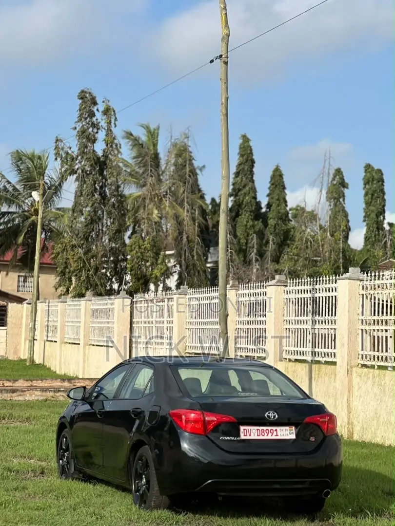 Toyota Corolla S Plus 4dr Sedan (1.8L 4cyl CVT) 2016 Black