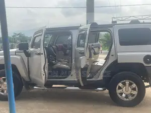 Hummer H3 2006