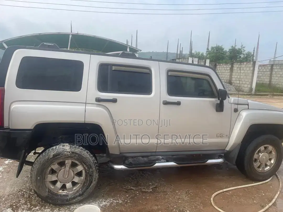 Hummer H3 2006