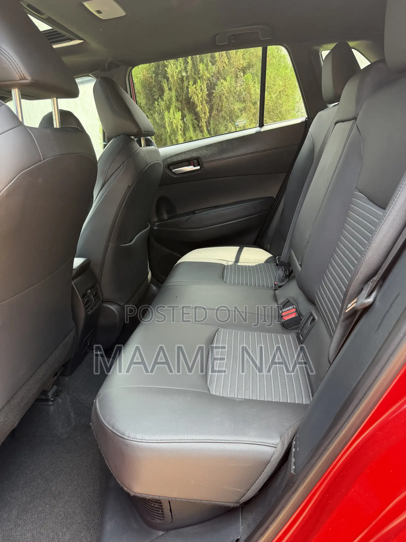 Toyota Corolla Cross Hybrid XSE AWD 2023 Red