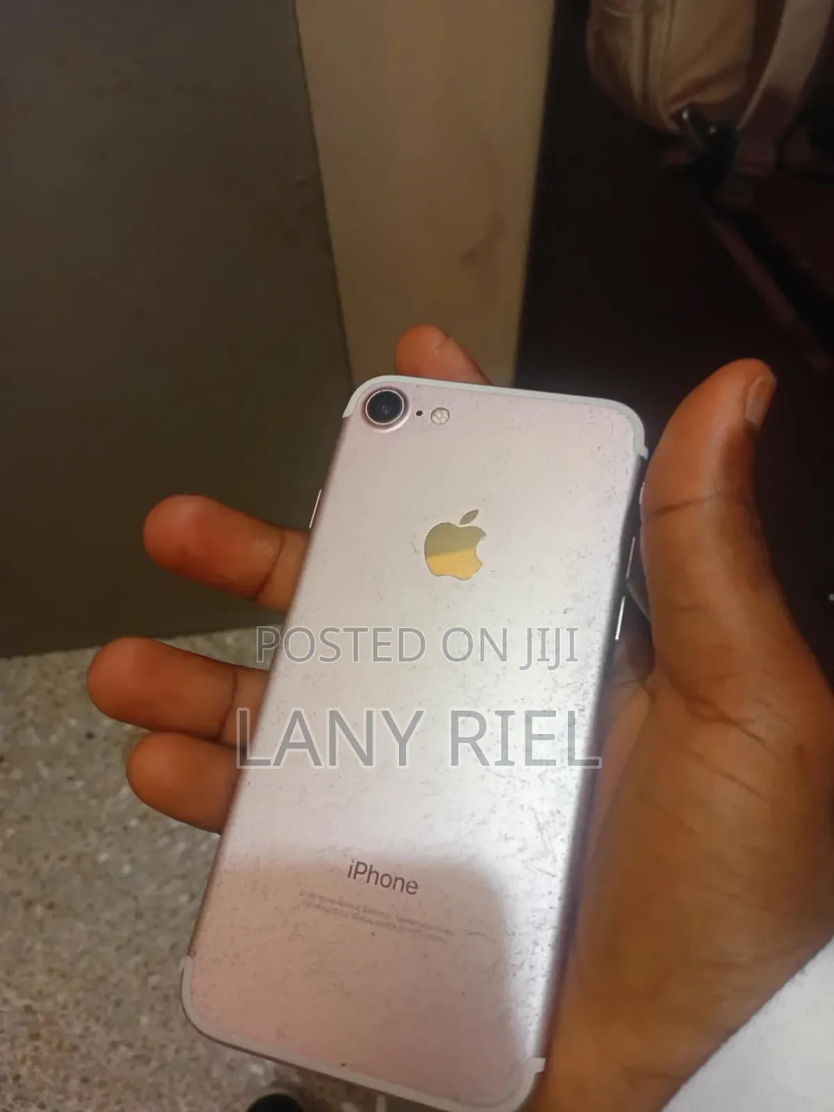 Apple iPhone 7 32 GB Rose Gold