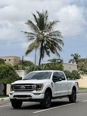 Ford F-150 LARIAT 2023 White