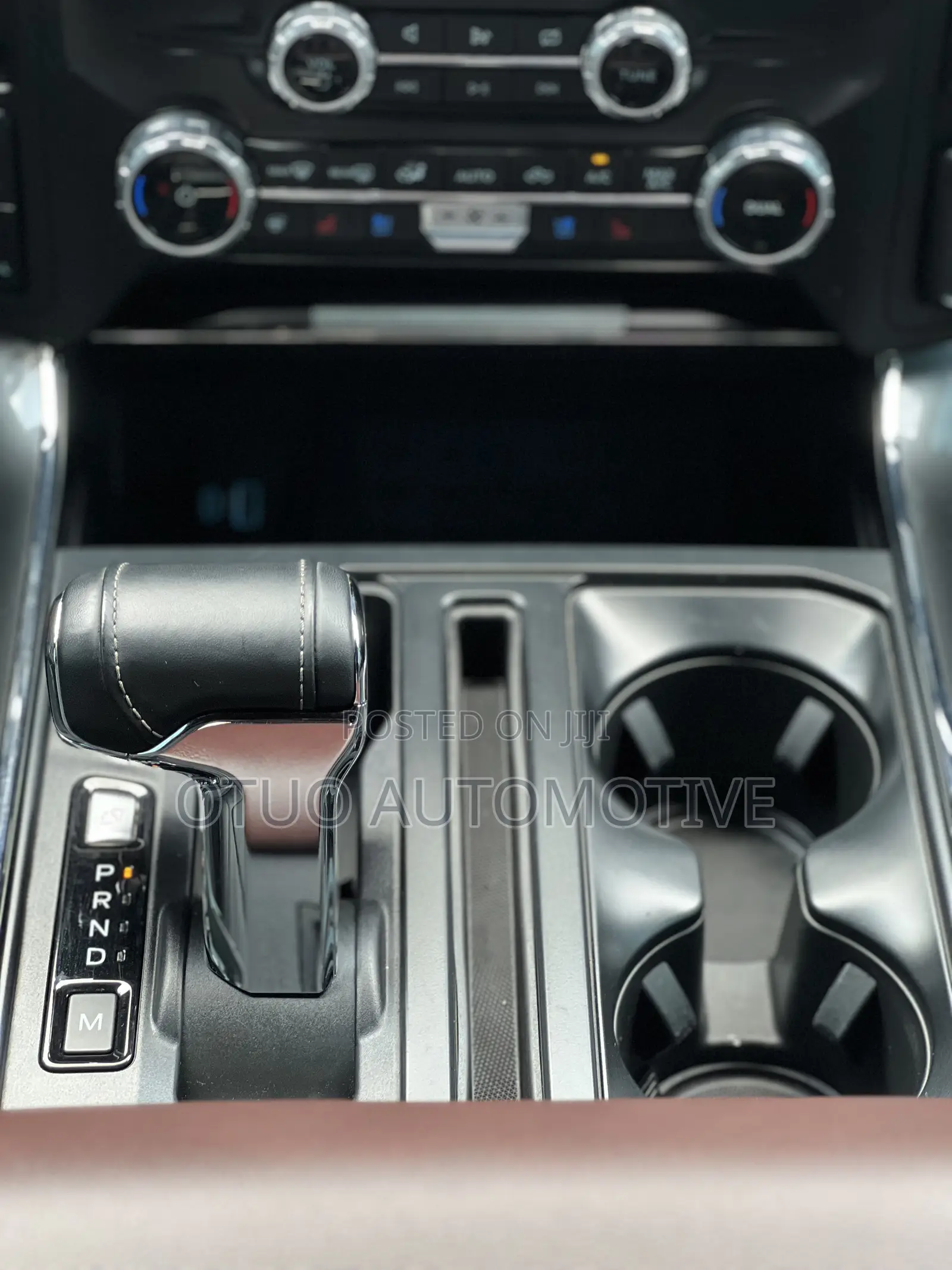 Ford F-150 LARIAT 2023 White