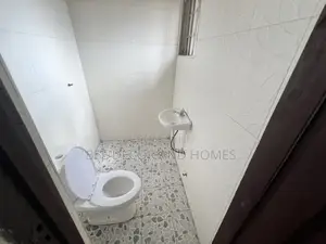 1bdrm Room & Parlour in Bee Decor & Homes, Adenta for rent