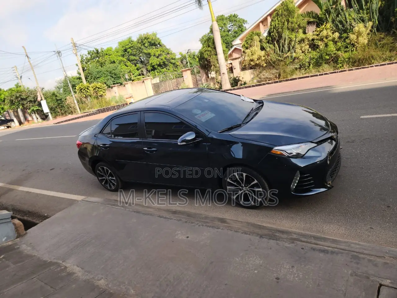 Toyota Corolla SE (1.8L 4cyl 2A) 2019 Gray