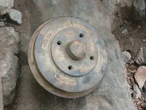 Kia Avella Back Hub