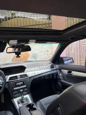 Mercedes-Benz C250 2013 Black
