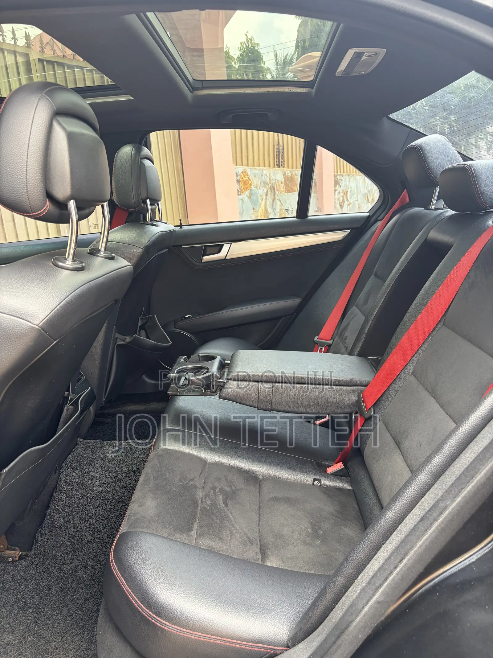 Mercedes-Benz C250 2013 Black