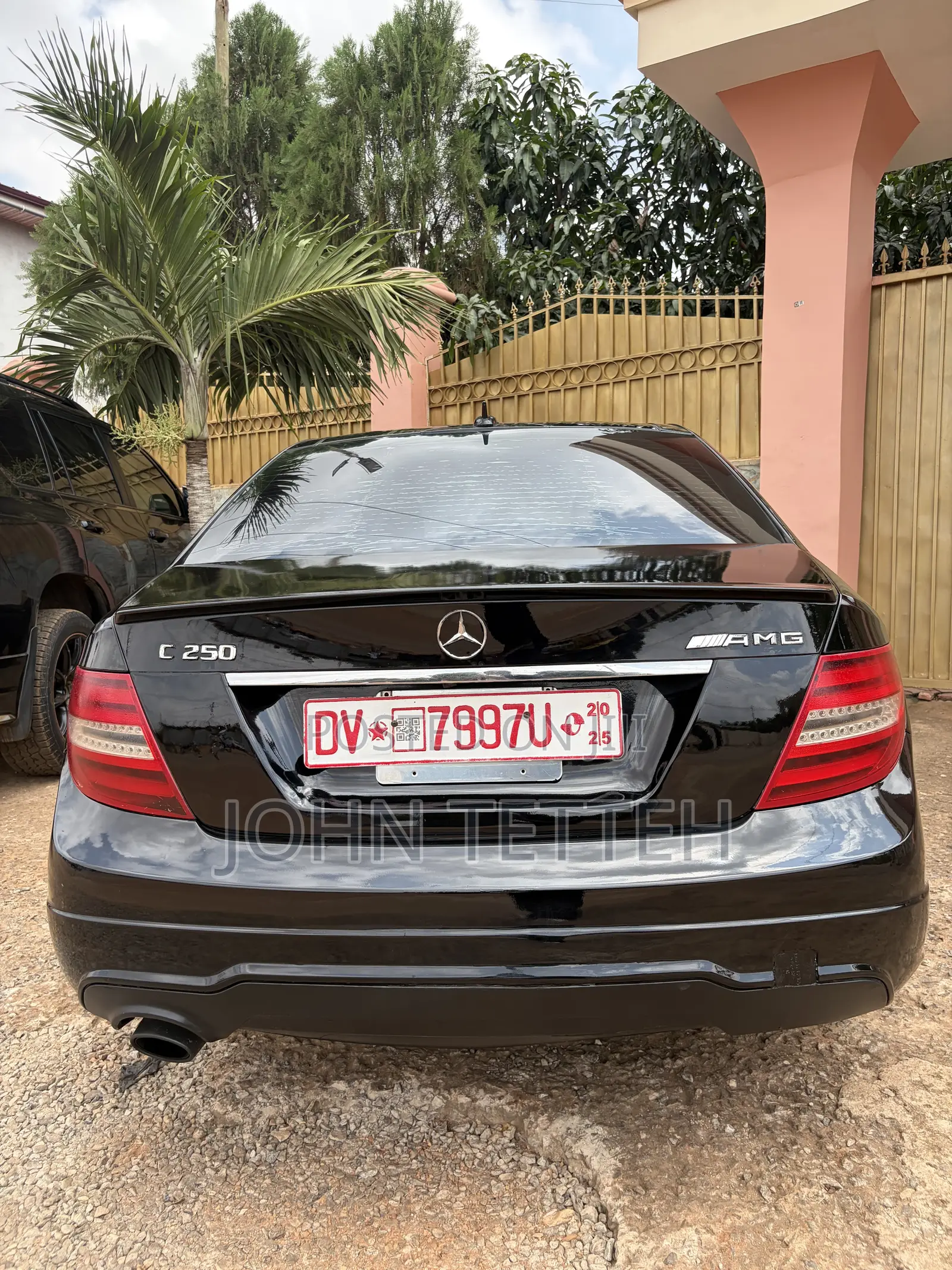 Mercedes-Benz C250 2013 Black