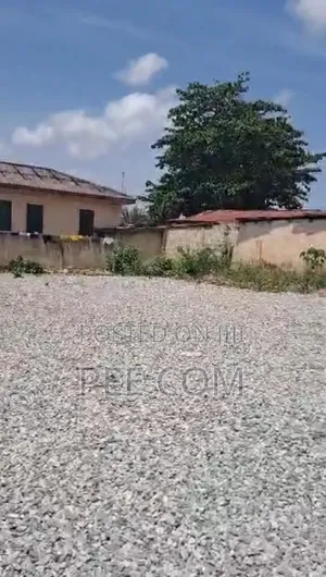Hot Sales a 0.19 Acre Land for Sale (768.903 Square Metres) Kokomlem