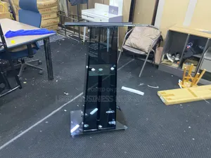 Tempered Glass Pulpit Bl