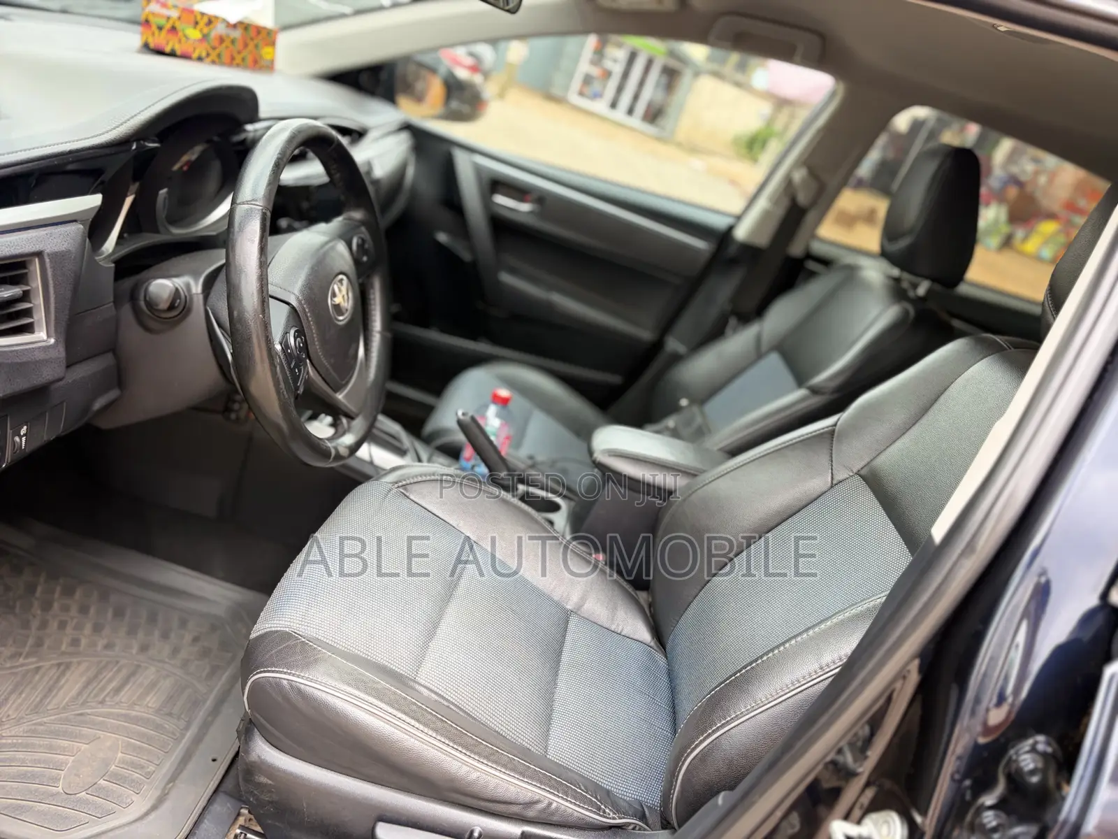 Toyota Corolla S 4dr Sedan (1.8L 4cyl CVT) 2015 Blue