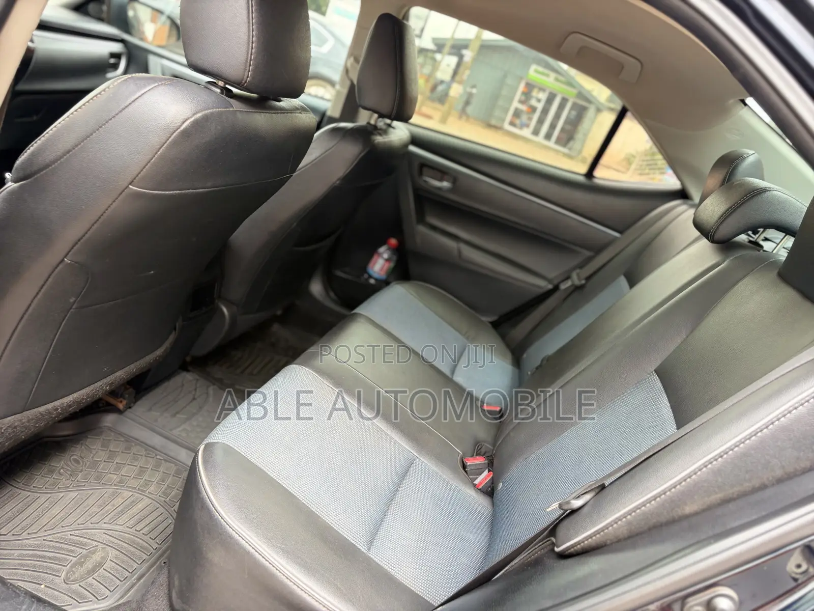 Toyota Corolla S 4dr Sedan (1.8L 4cyl CVT) 2015 Blue