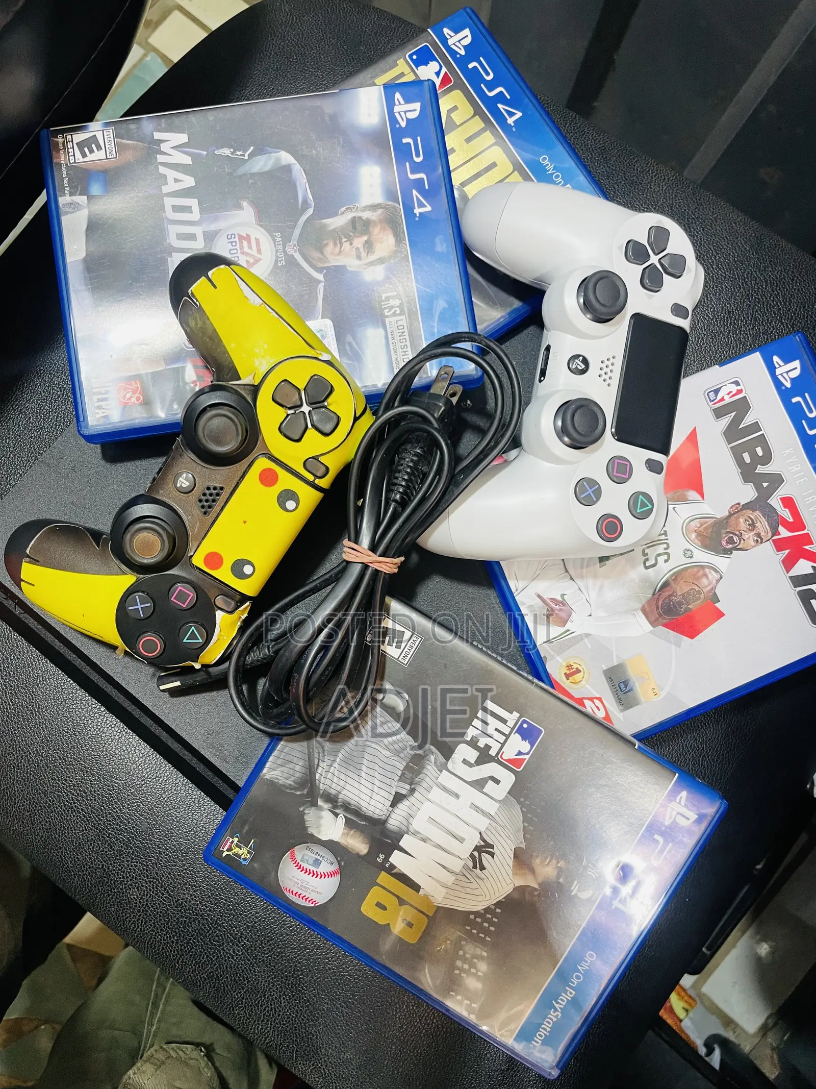 Usa Used Playstation 4 Slim 1tb 2 Controllers, 4 Cds, Charger Ports
