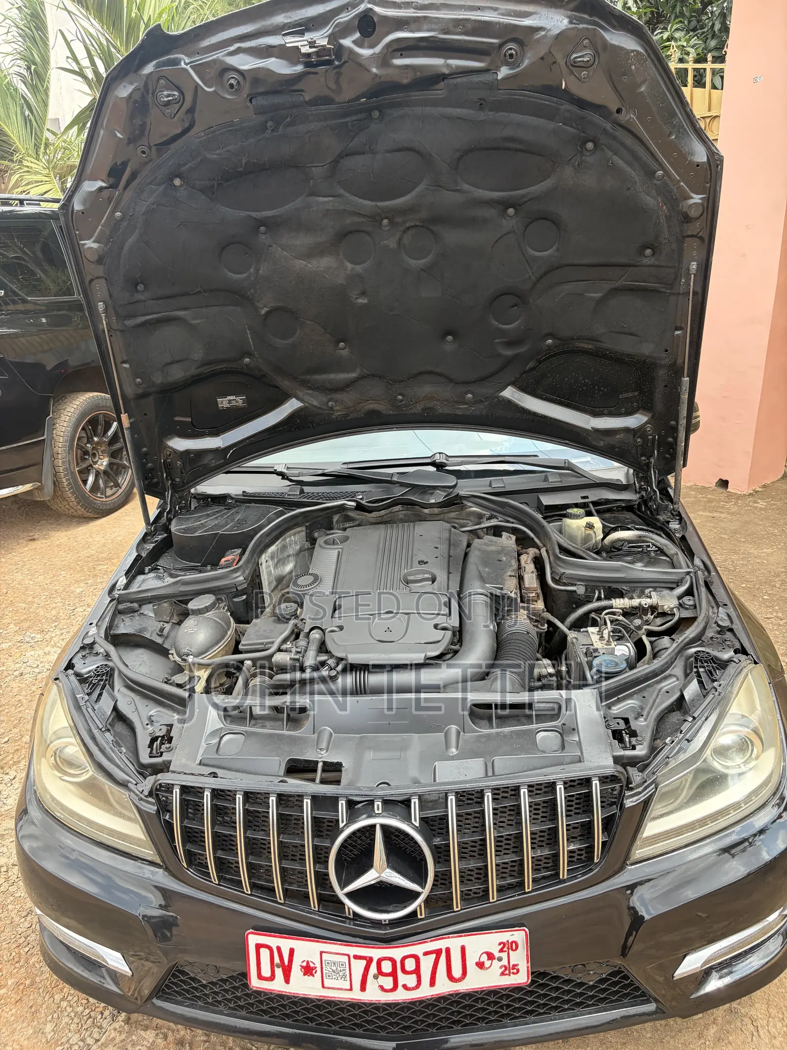 Mercedes-Benz C250 2013 Black