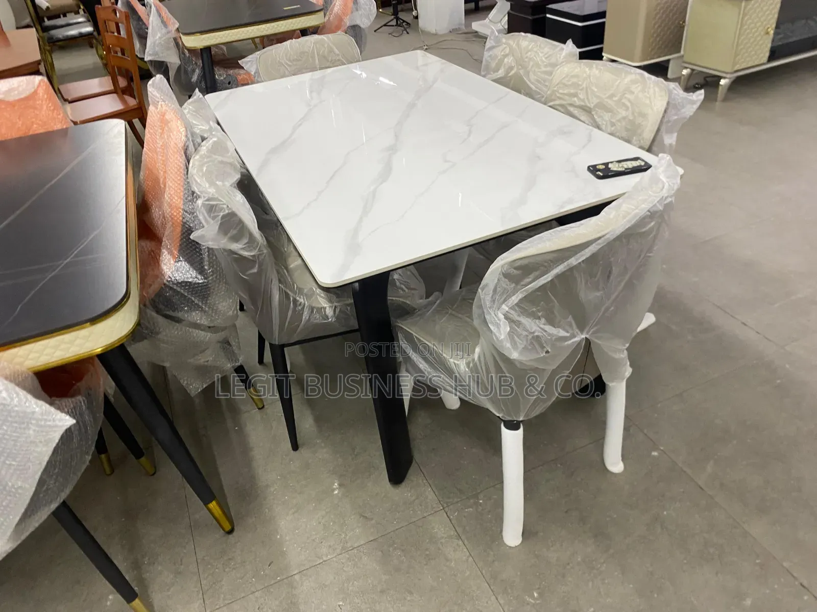 Dining Table Ultra Modern