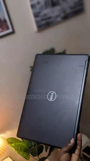 Laptop Dell Latitude 5580 8GB Intel Core i5 SSD 256GB