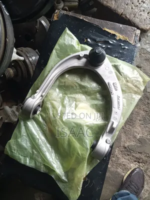 Range Rover Upper Arm
