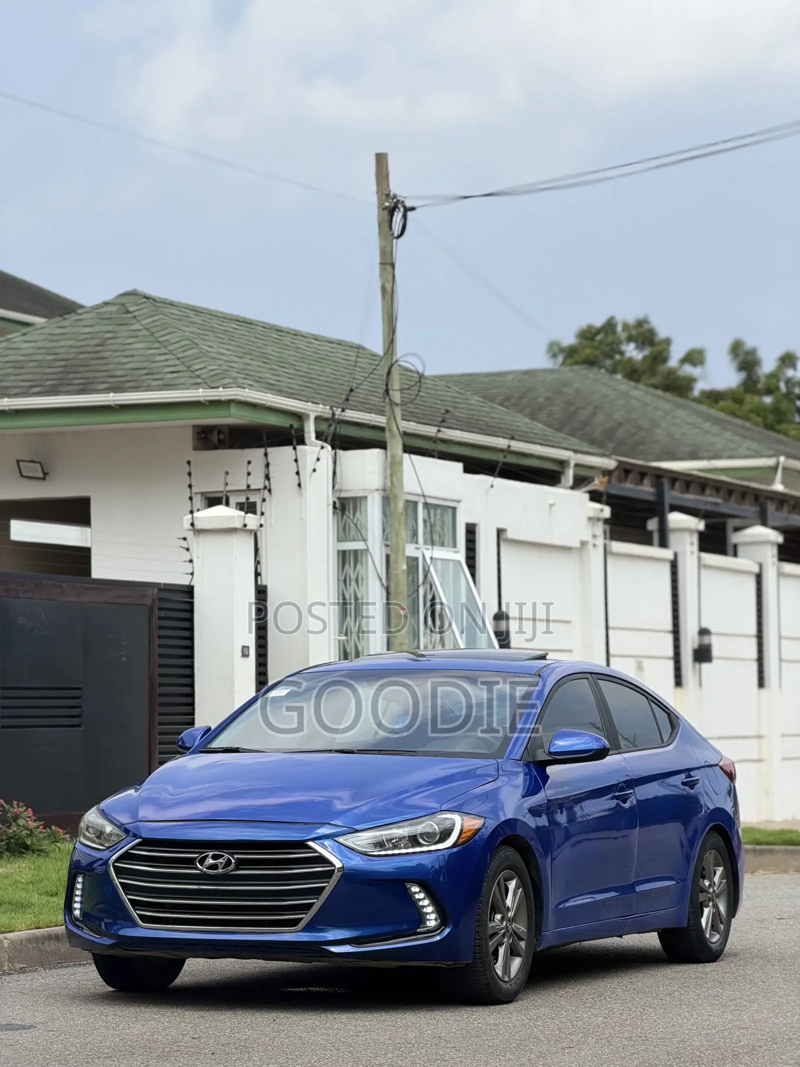 Hyundai Elantra Value Edition 2018 Blue