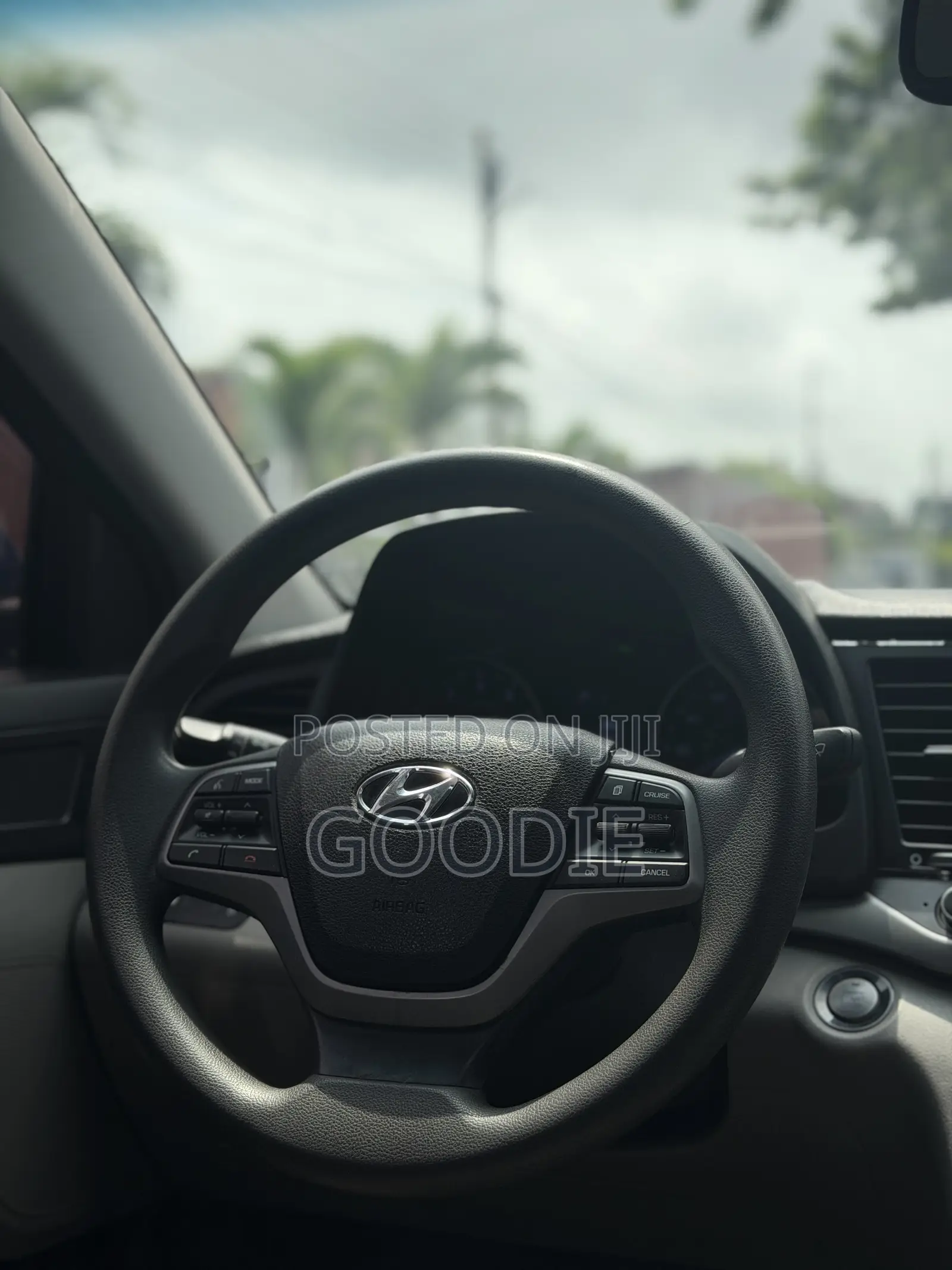 Hyundai Elantra Value Edition 2018 Blue