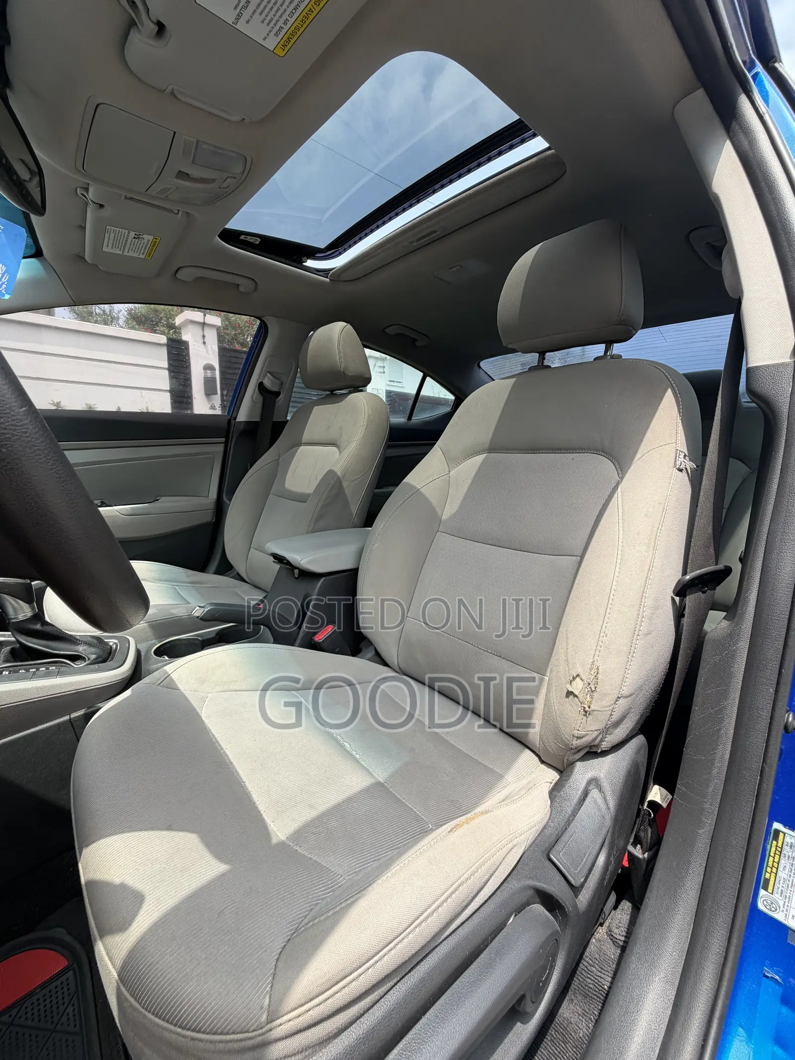 Hyundai Elantra Value Edition 2018 Blue