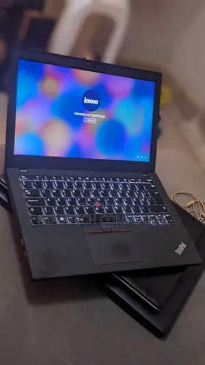 Laptop Lenovo ThinkPad X270 8GB Intel Core i5 SSD 256GB