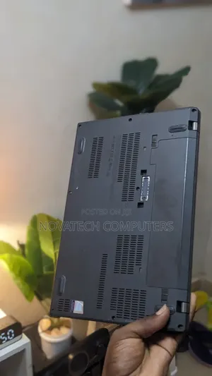 Laptop Lenovo ThinkPad X270 8GB Intel Core i5 SSD 256GB