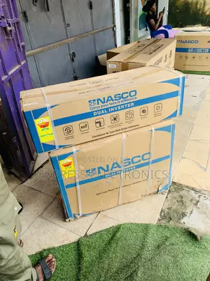 Lovely New White Air Conditioner 1.5hp Split Dual Inverter