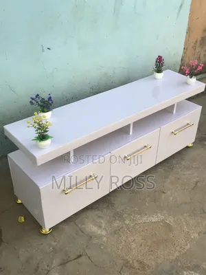 Quality 4feet TV Stand