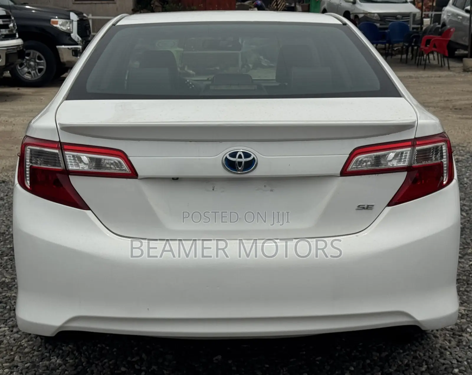 Toyota Camry SE Sport 4dr Sedan w/Prod. End 11/13 (2.5L 4cyl 6A) 2014