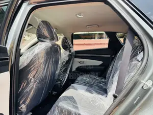 Hyundai Tucson SE 2022 Gray
