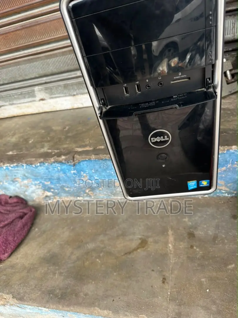 Desktop Computer Dell Inspiron 3000 8GB Intel Core i5 HDD+SSD 500GB