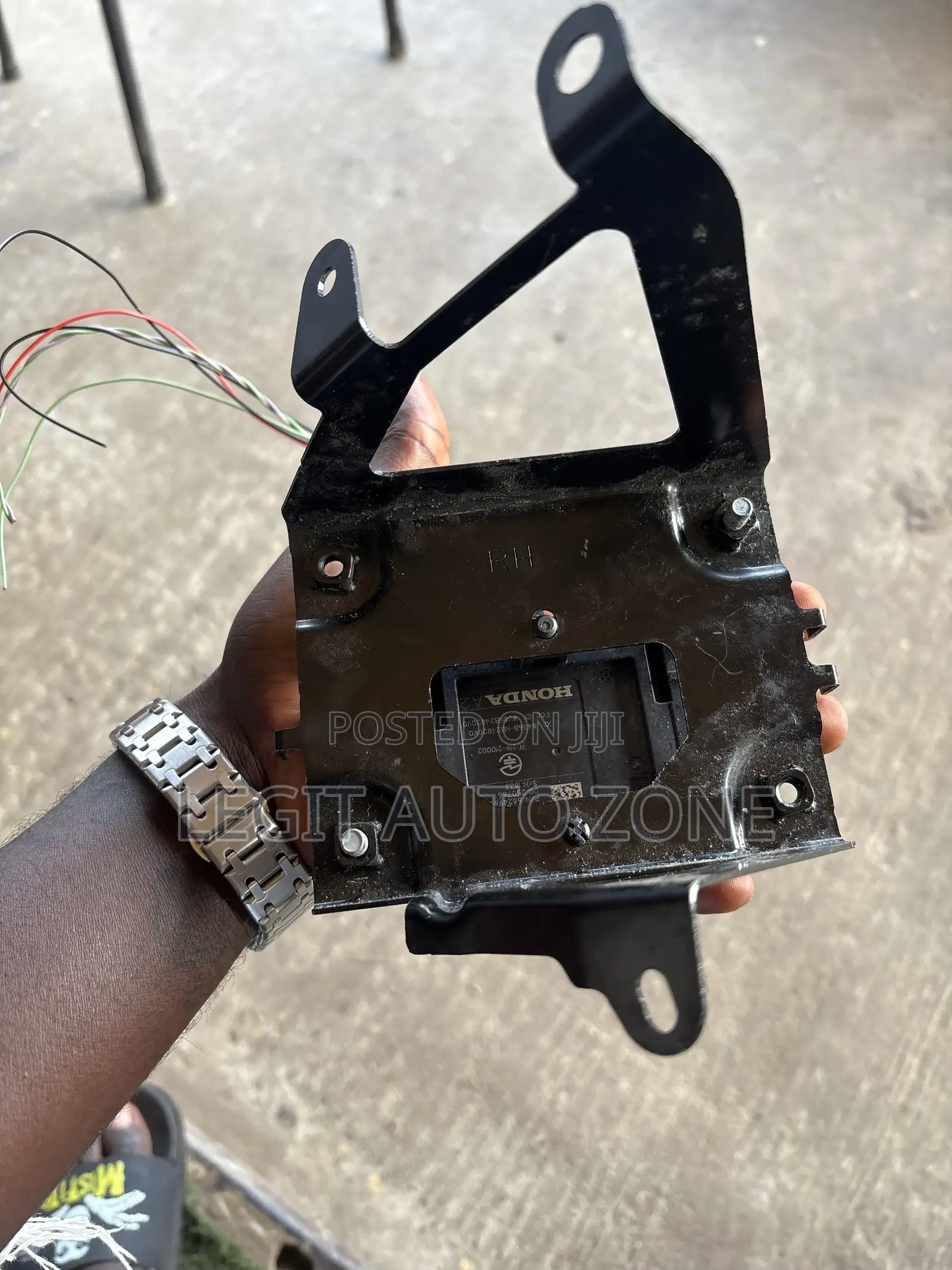 Honda CRV 2024,2023,2025,2026, Blind Spot Sensor Available